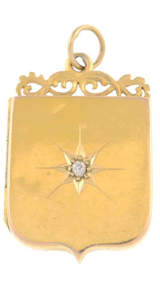 496 Gold Diamond Locket Pendant