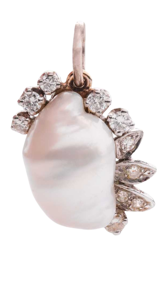 141 Baroque Pearl Diamond Pendant Necklace