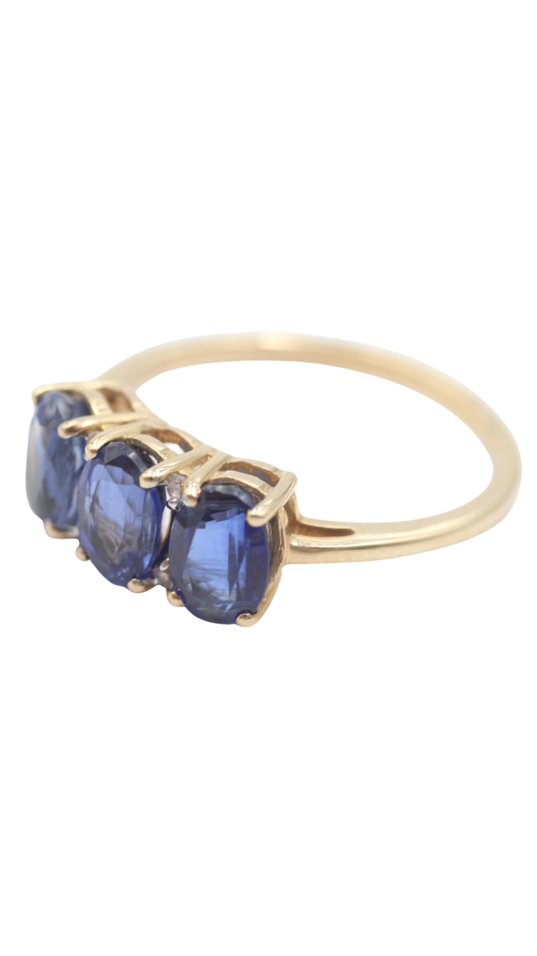 150 Sapphire Trilogy Ring