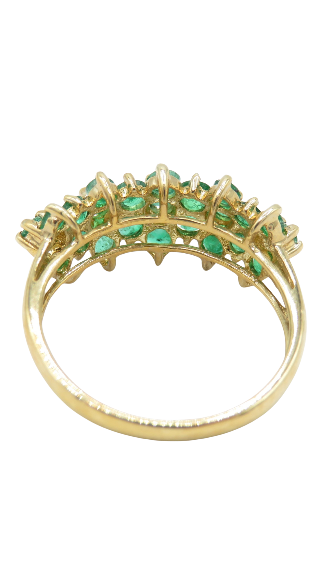 41 Emerald Floral Cluster Ring
