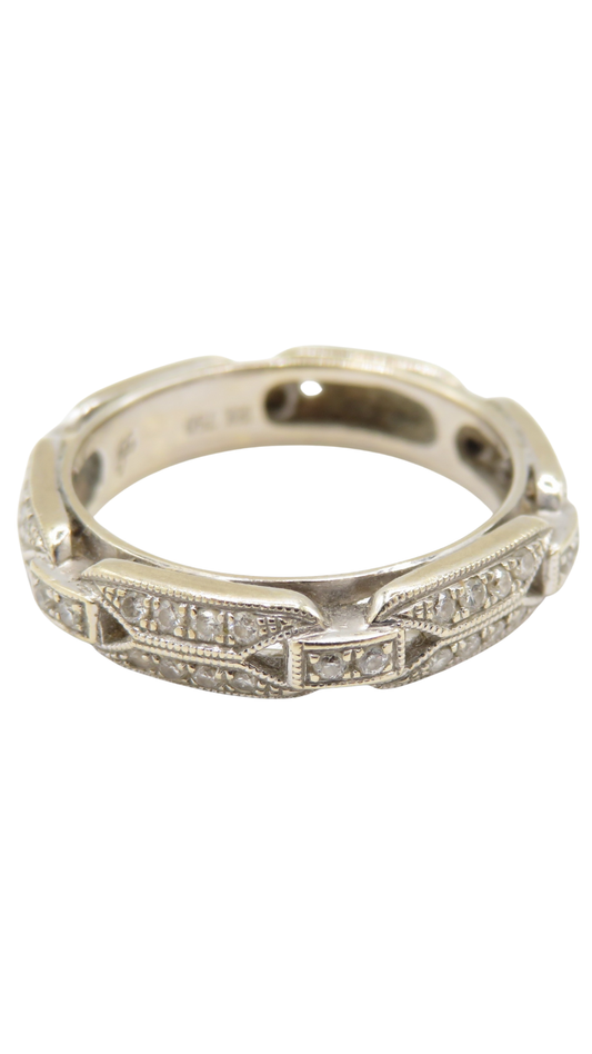 23 White Gold Diamond Ring