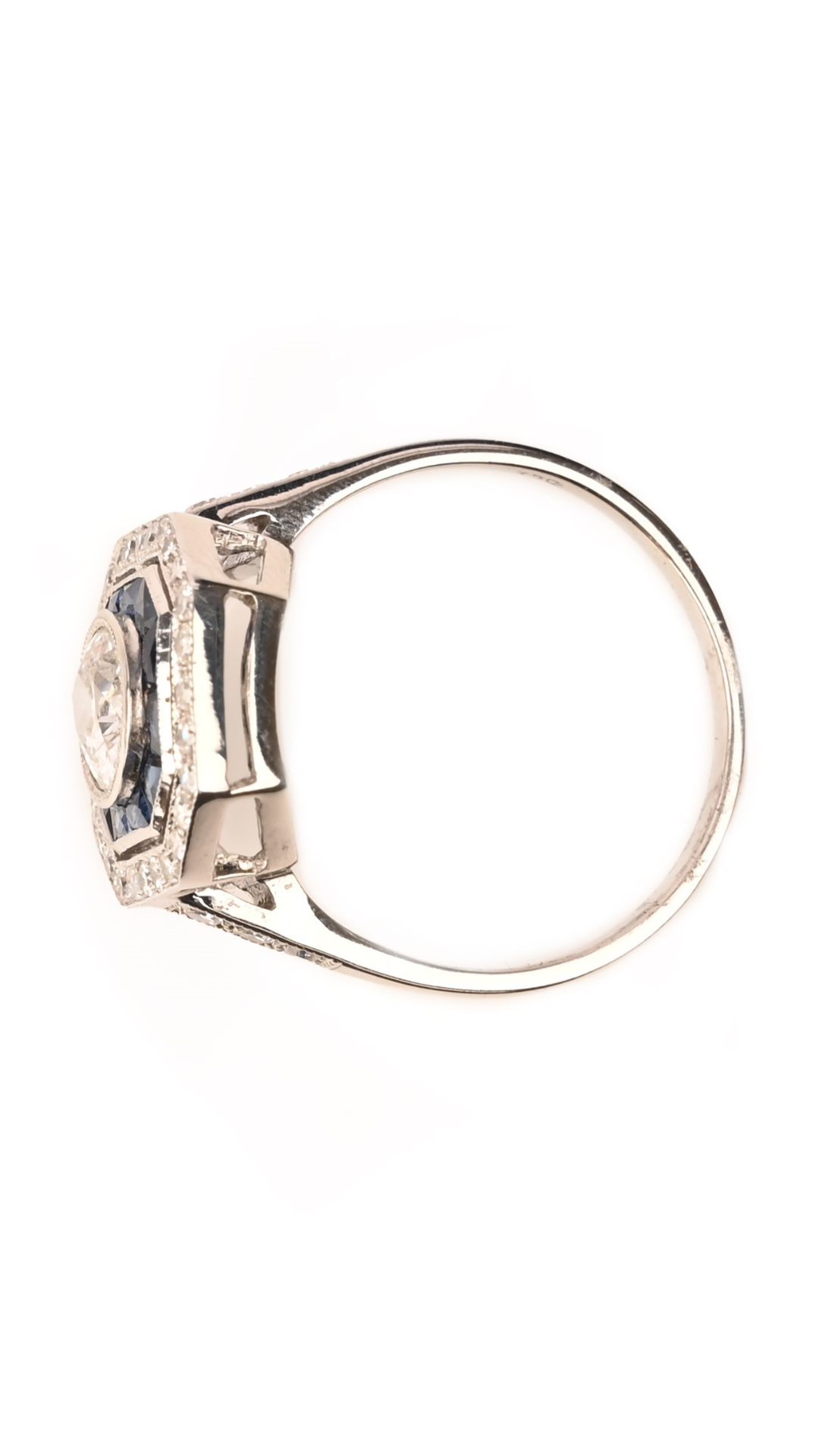 229 Sapphire Diamond Ring