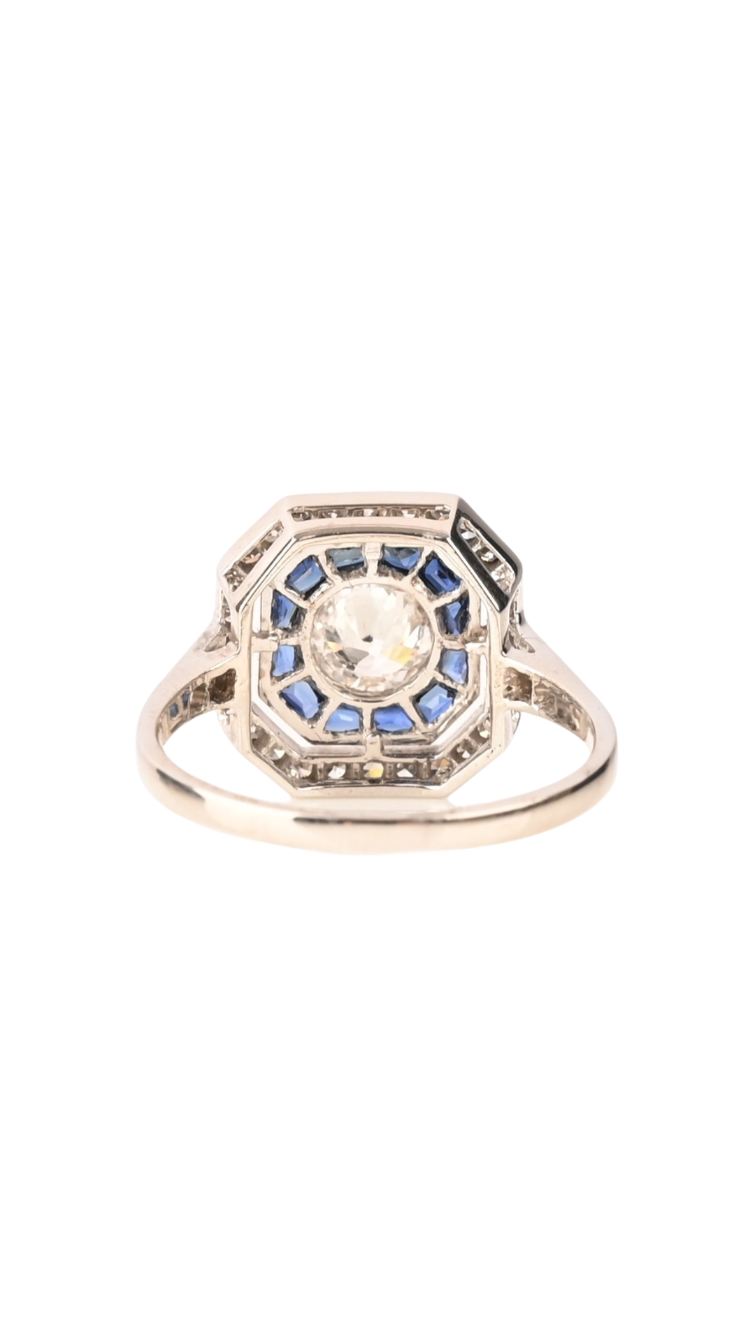 229 Sapphire Diamond Ring
