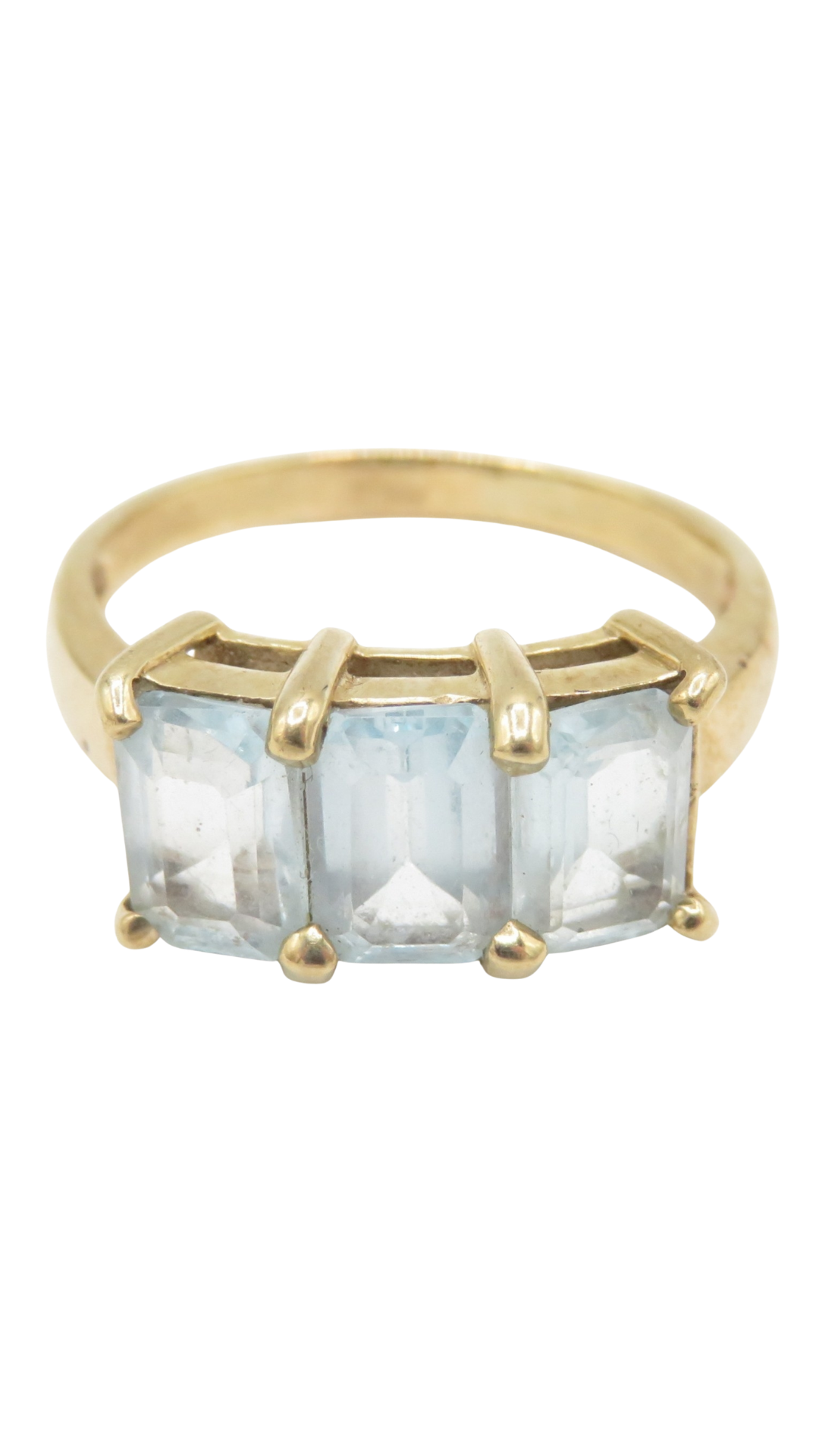 14 Blue Topaz 3 Stone Ring