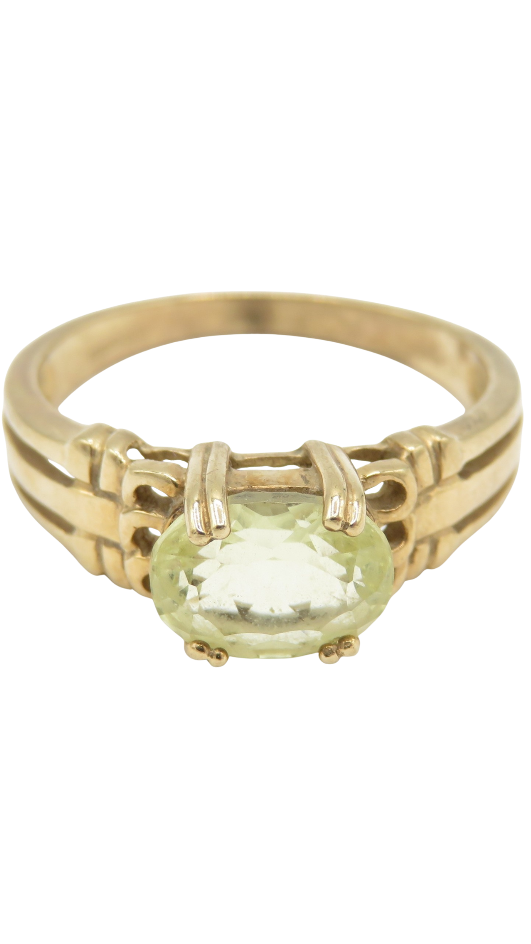 121 Citrine Solitaire Ring