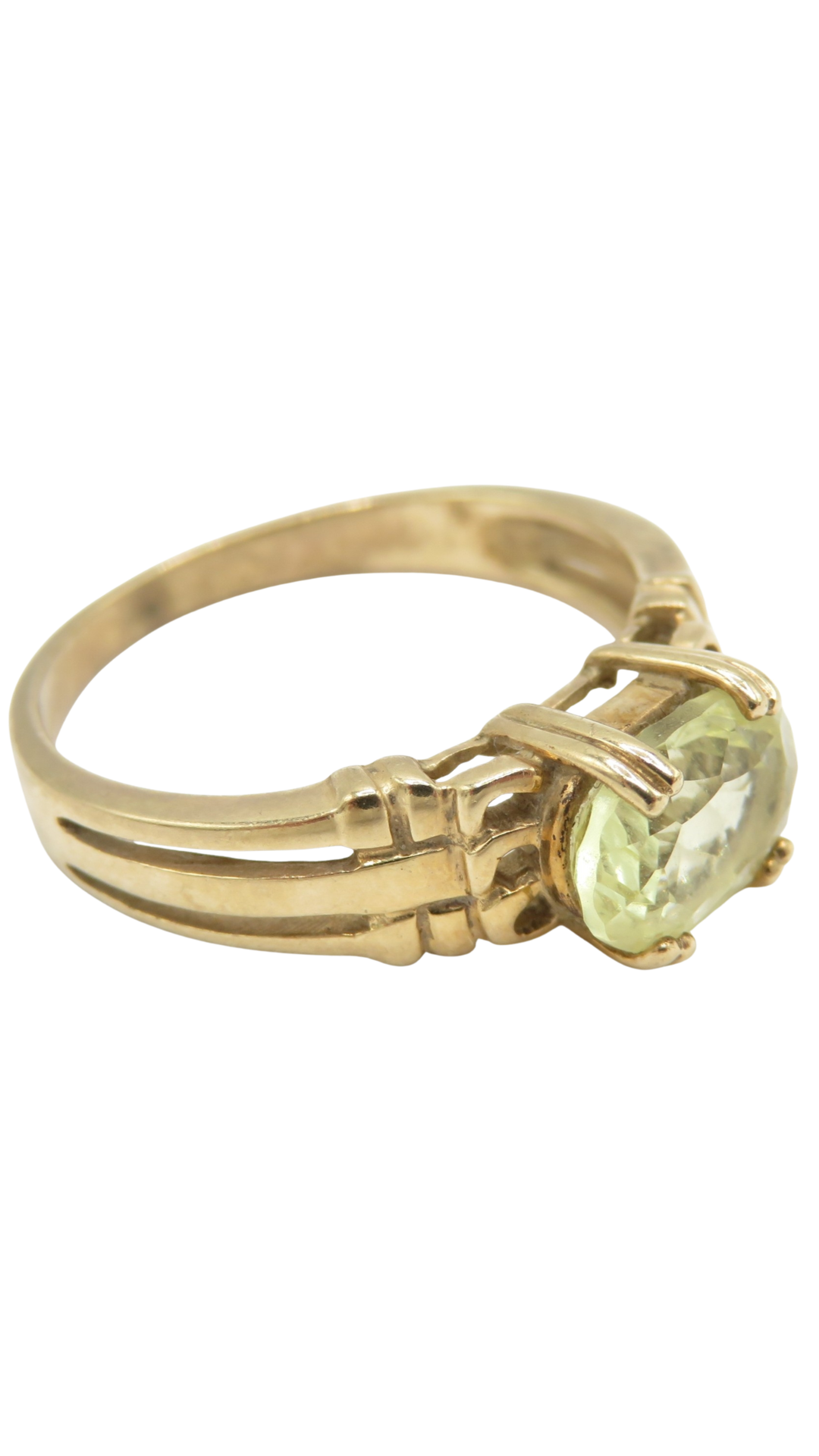 121 Citrine Solitaire Ring