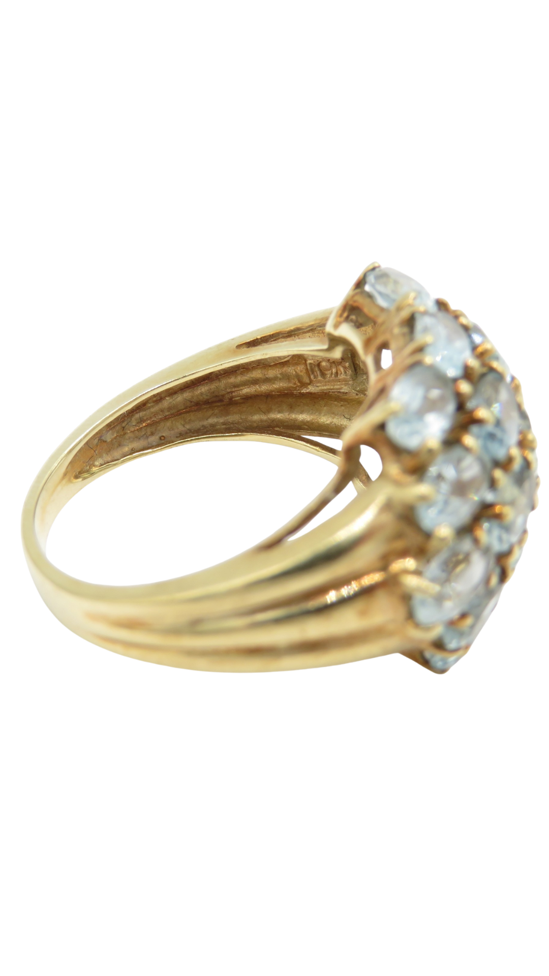 38 Aquamarine Cluster Bombe Ring