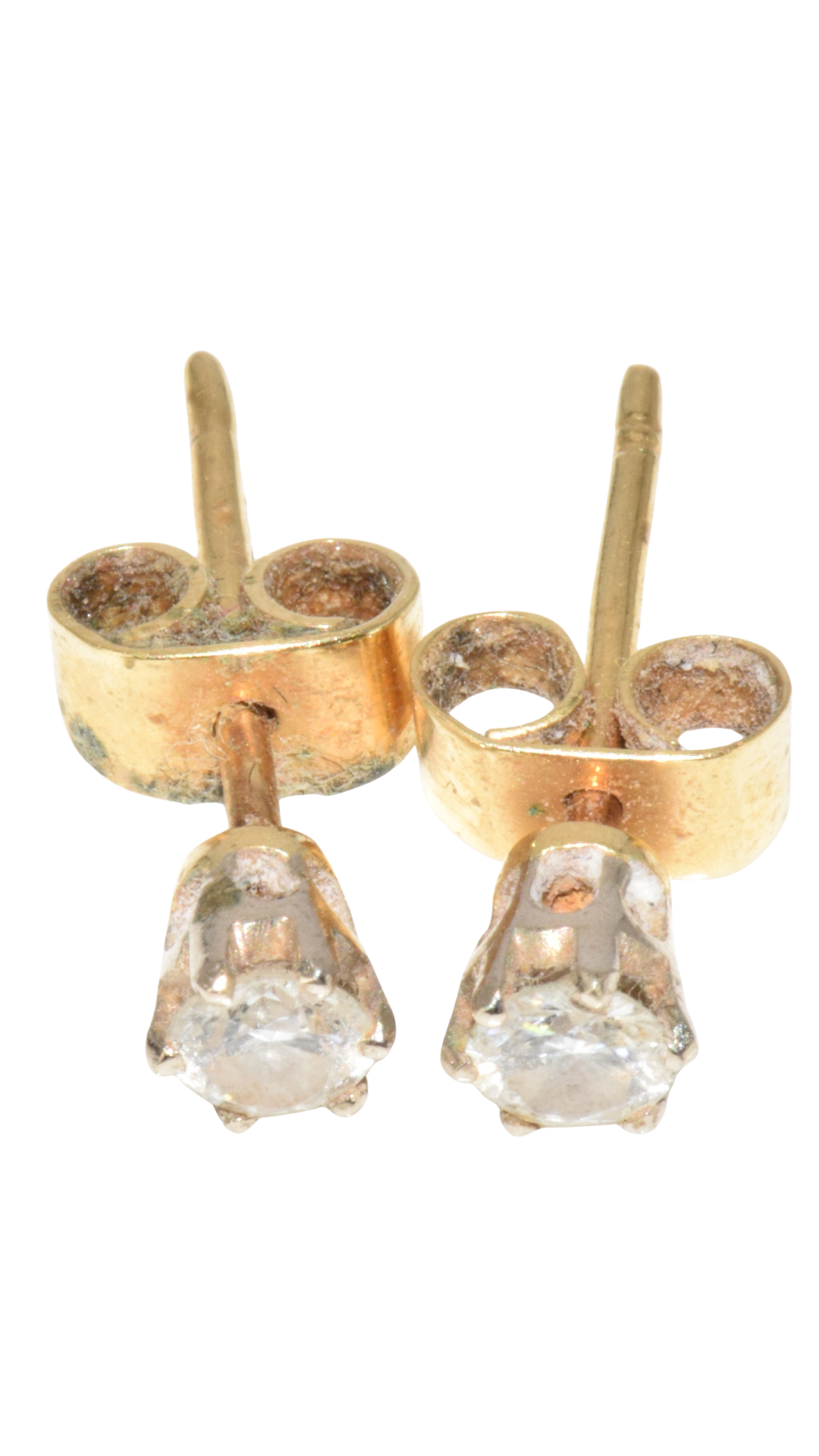 229 Round Cut Diamond Earrings