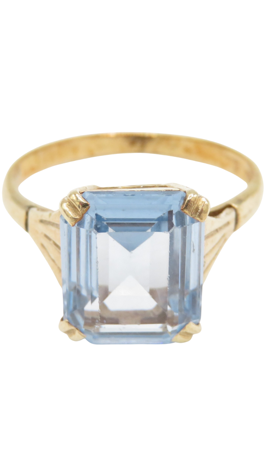 208 Blue Topaz Solitaire Ring