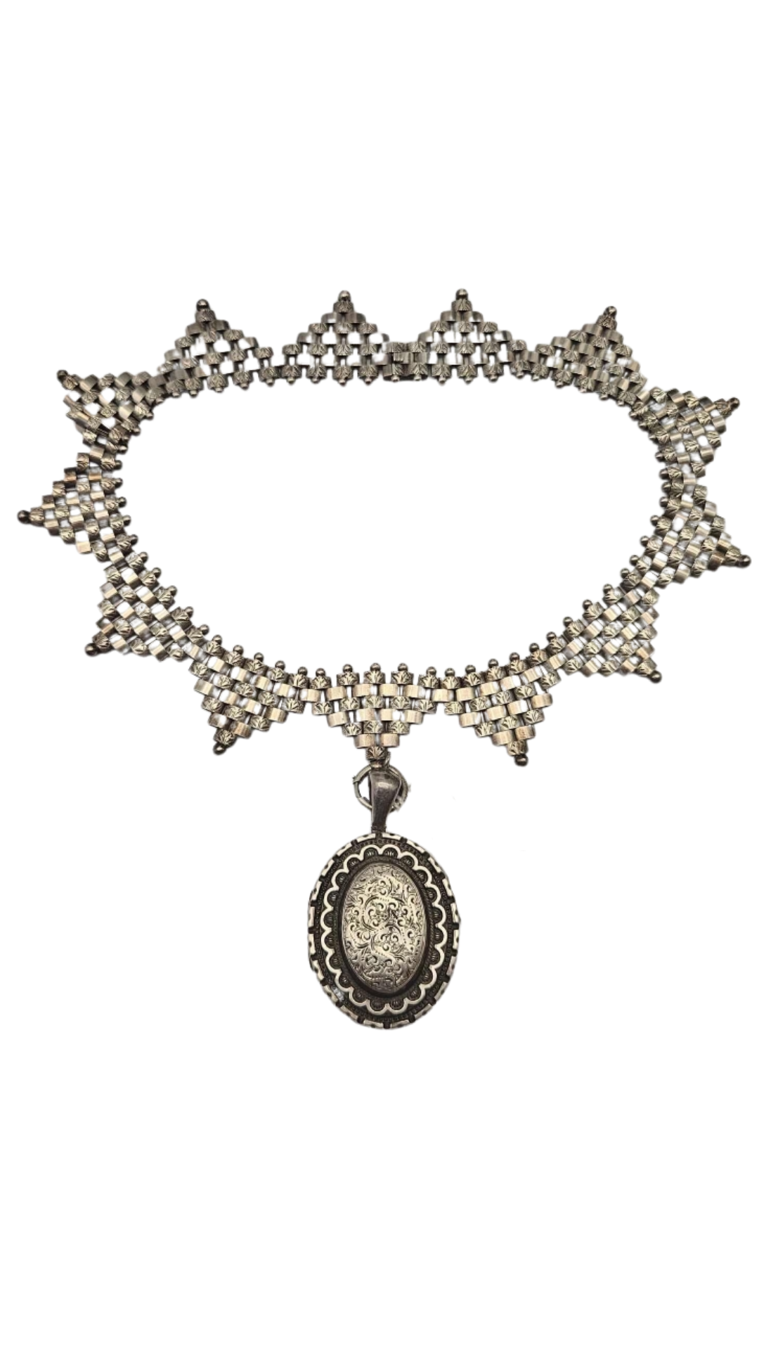 297 Victorian Silver Collar & Locket