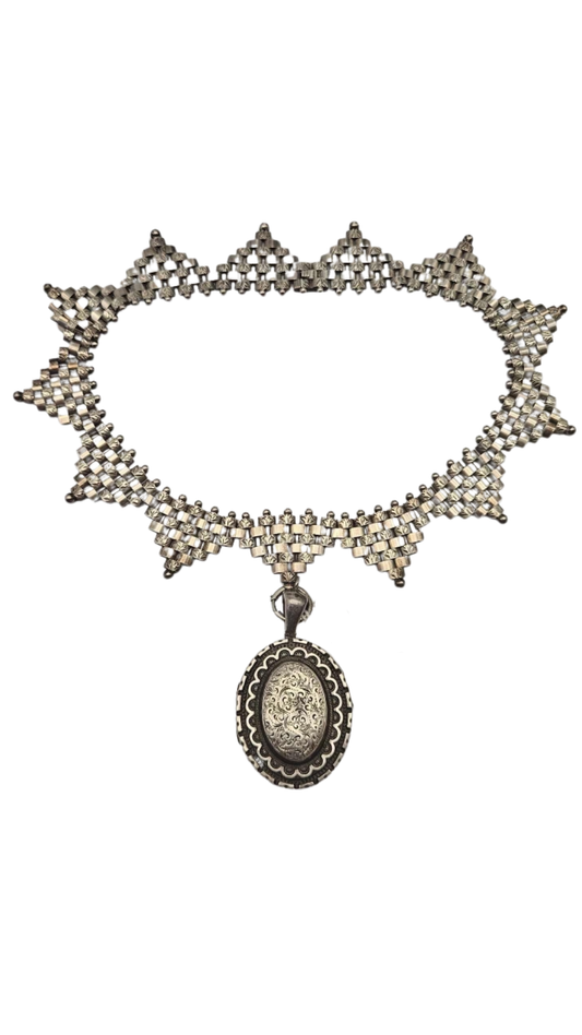 297 Victorian Silver Collar & Locket